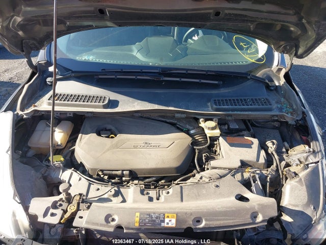 1FMCU0GX5FUA00349 Ford Escape