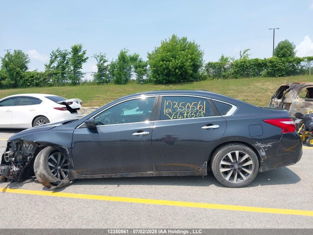 1N4AL3AP8HC476568 Nissan 2017