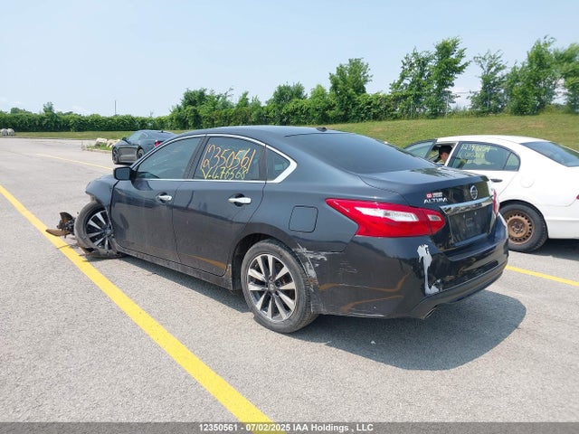 1N4AL3AP8HC476568 Nissan 2017