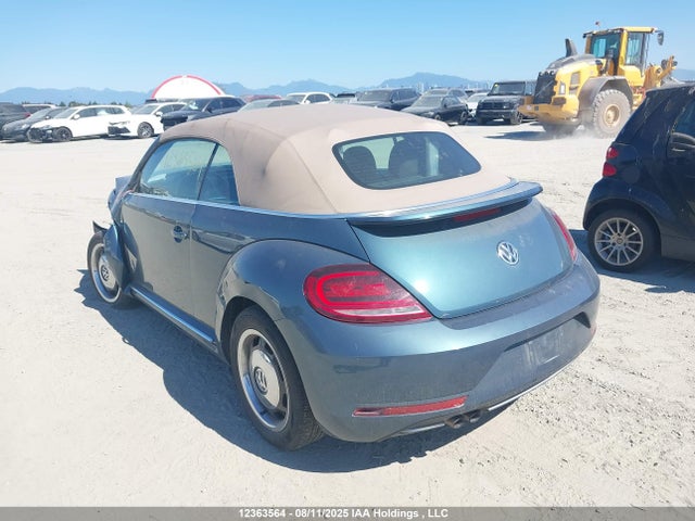 3VW5DAAT4JM502739 Volkswagen Beetle