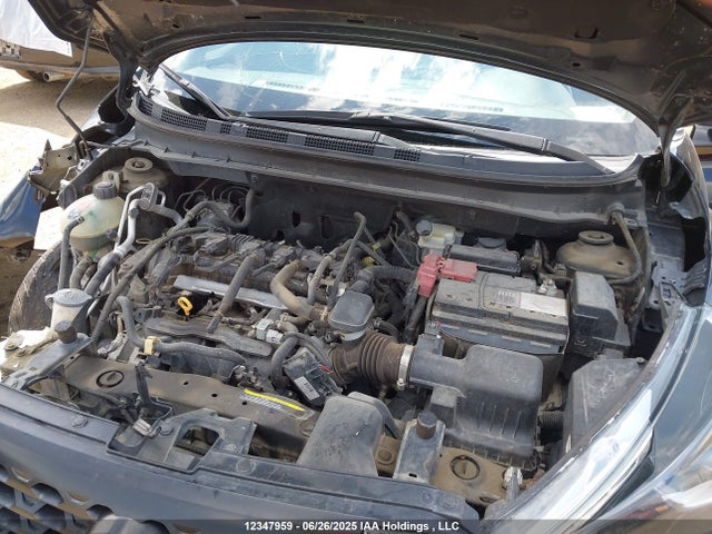 3N1CP5CU8KL555842 Nissan 2019