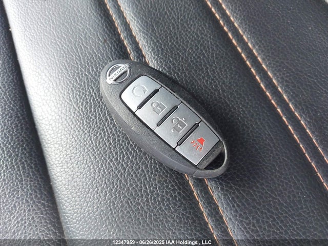 3N1CP5CU8KL555842 Nissan 2019