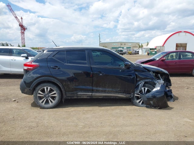 3N1CP5CU8KL555842 Nissan 2019