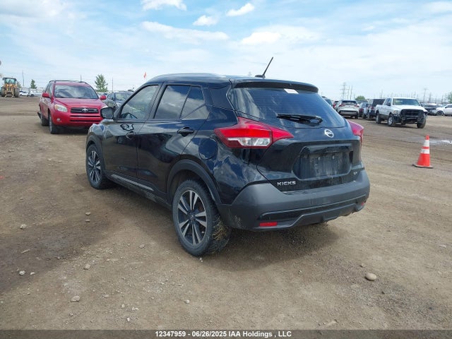 3N1CP5CU8KL555842 Nissan 2019