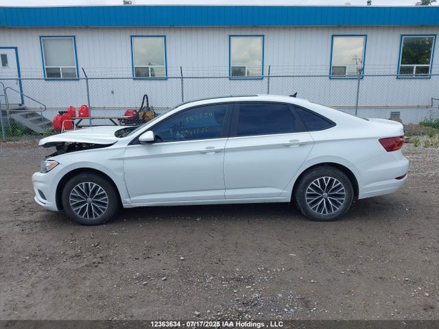 3VWE57BU7KM217896 Volkswagen 1.8 tsi