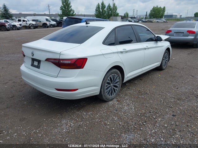 3VWE57BU7KM217896 Volkswagen 1.8 tsi