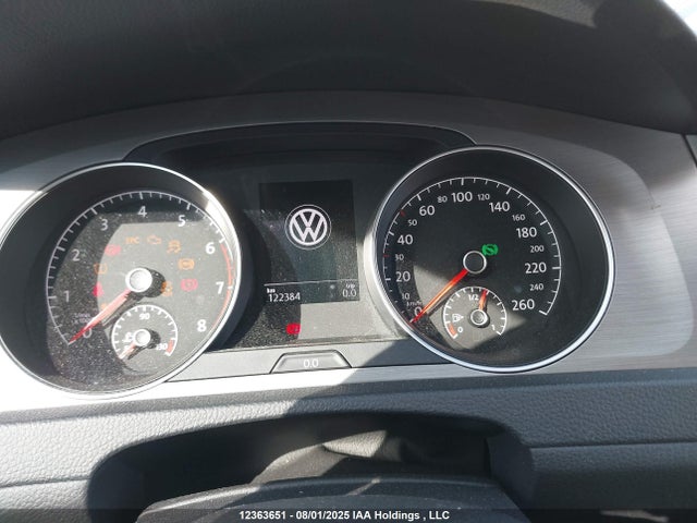 3VW217AU1GM007852 Volkswagen 1.8 tsi