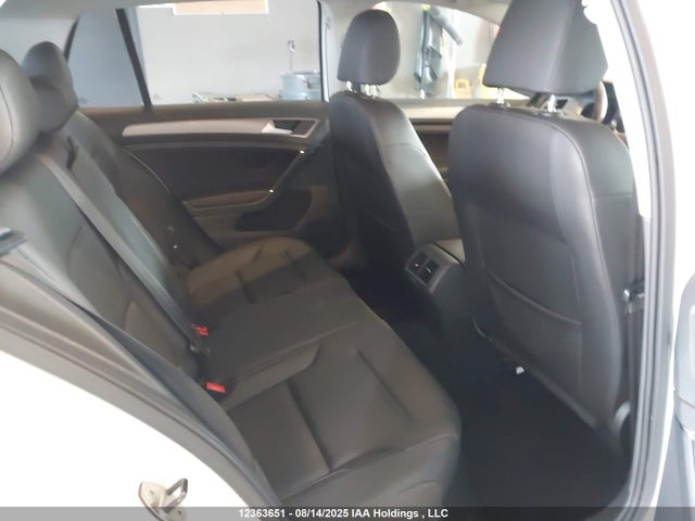 3VW217AU1GM007852 Volkswagen 1.8 tsi