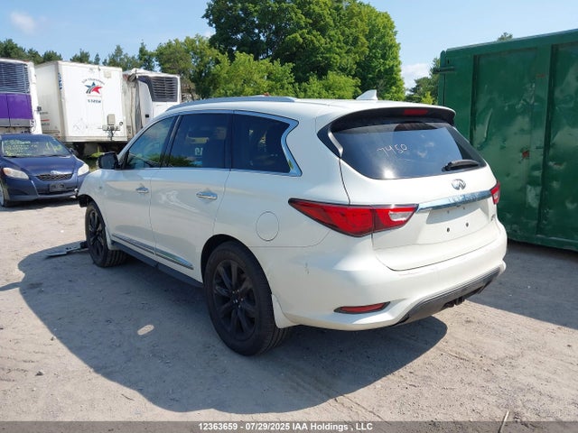 5N1AL0MM7GC531709 Infiniti 2016