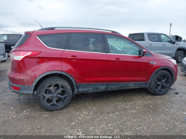 1FMCU9GX8EUD53588 Ford 2014