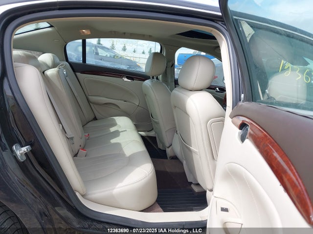 12363690 :رقم المزاد ، 1G4HE57Y78U138521 vin ، 2008 Buick Lucerne Cxs مزاد بيع