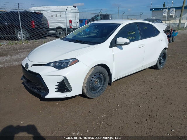 Toyota 2zr-fe 2017 2T1BURHE2HC871484 Image 2