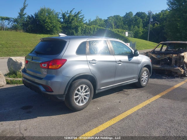 JA4AH3AU7JZ606144 Mitsubishi mivec