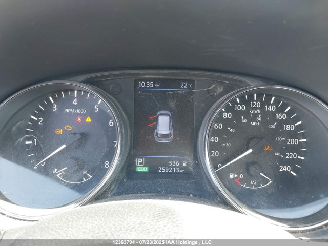 5N1AT2MVXJC811975 Nissan Rogue