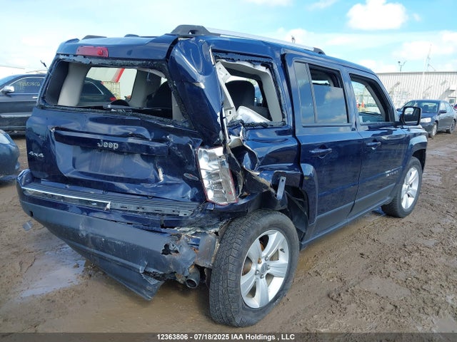 1C4NJRAB9GD672231 Jeep 2016