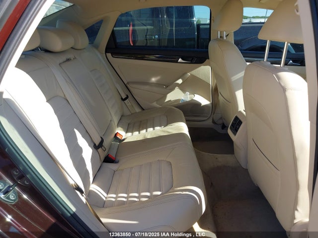 1VWCN7A36EC094839 Volkswagen Passat