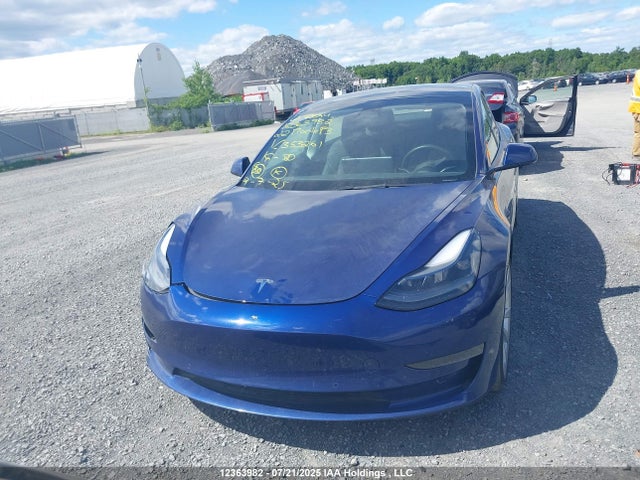 5YJ3E1EA6NF353261 Tesla MODEL 3