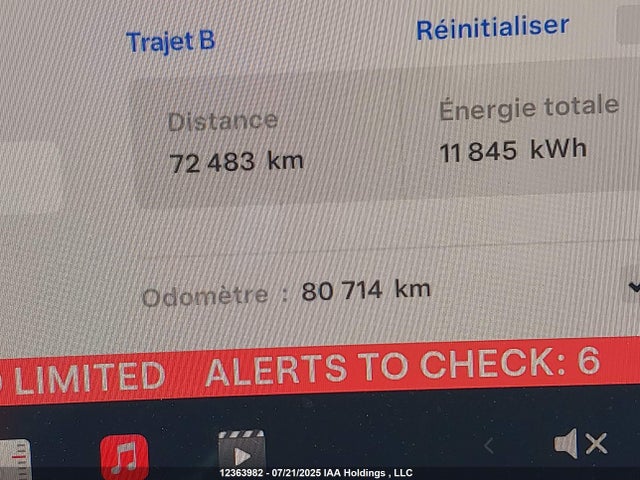 5YJ3E1EA6NF353261 Tesla MODEL 3