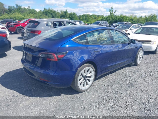 5YJ3E1EA6NF353261 Tesla MODEL 3