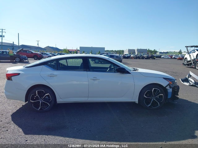 1N4BL4CWXRN401925 Nissan Altima