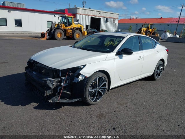 1N4BL4CWXRN401925 Nissan Altima