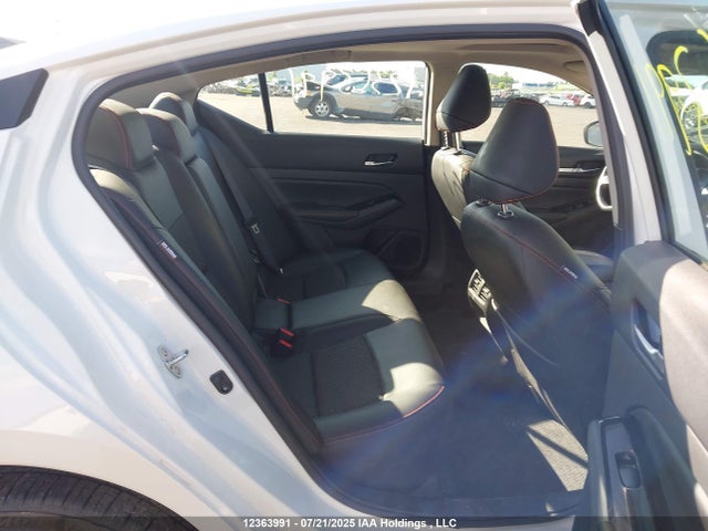 1N4BL4CWXRN401925 Nissan Altima