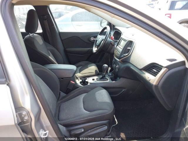 1C4PJMAB3HW552295 Jeep 2017