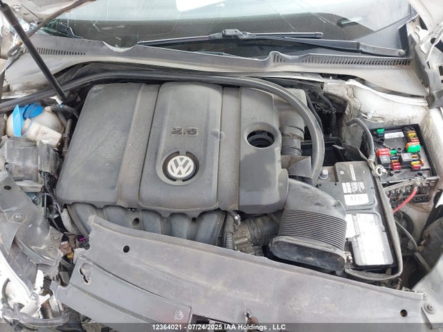 3VWPX7AJXEM625887 Volkswagen JETTA SPORTWAGEN
