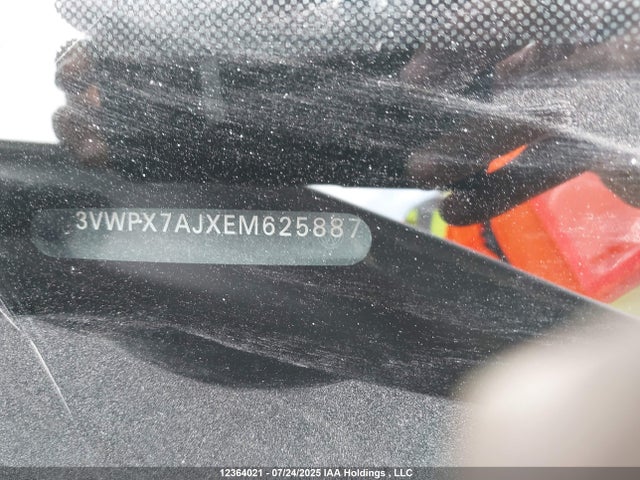 3VWPX7AJXEM625887 Volkswagen JETTA SPORTWAGEN