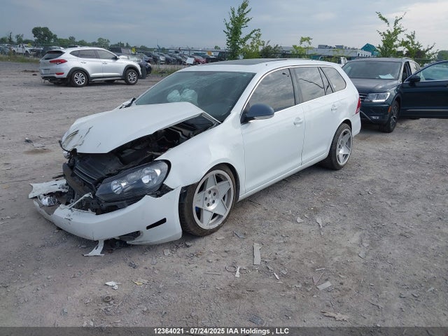 3VWPX7AJXEM625887 Volkswagen JETTA SPORTWAGEN