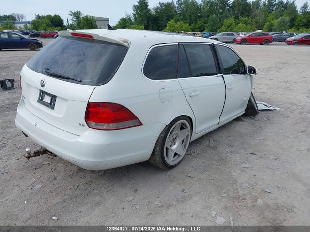 3VWPX7AJXEM625887 Volkswagen JETTA SPORTWAGEN