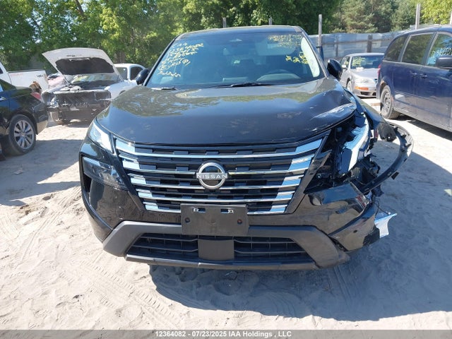 JN8BT3ABXSW154415 Nissan Rogue