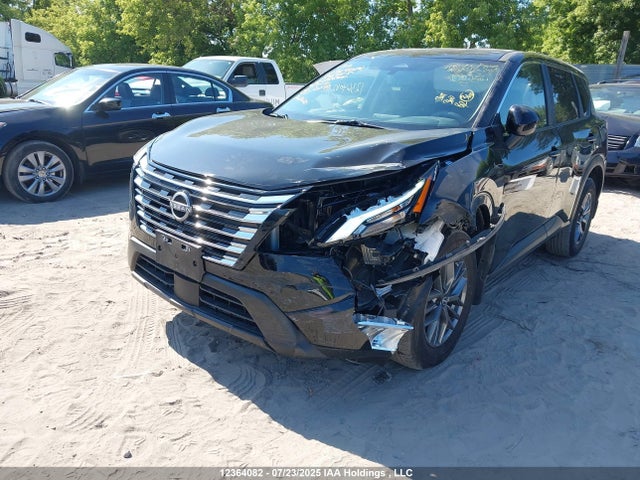 JN8BT3ABXSW154415 Nissan Rogue