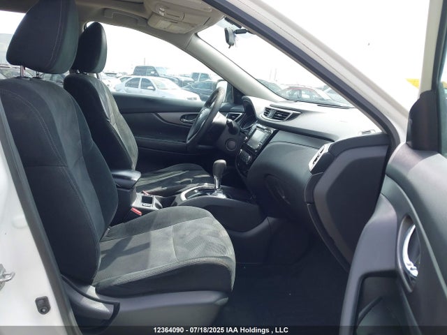 5N1AT2MV7GC795517 Nissan 2016