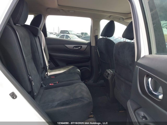 5N1AT2MV7GC795517 Nissan 2016