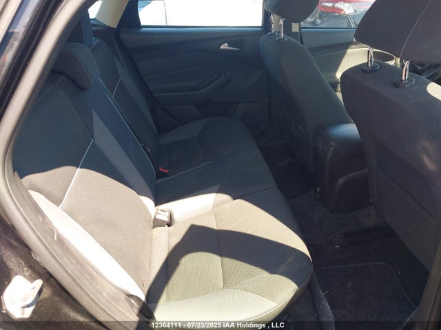 Ford Focus 2014 1FADP3K26EL101147 Image 8