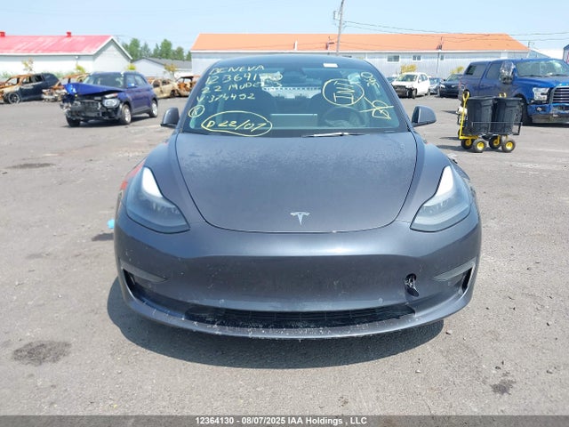 5YJ3E1EA8NF374452 Tesla MODEL 3
