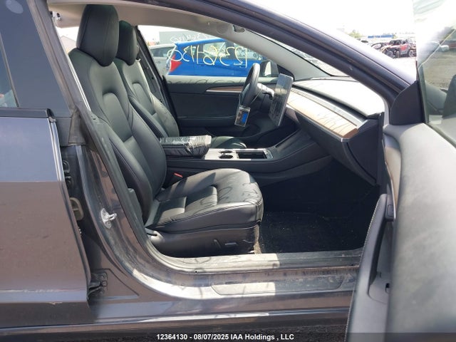 5YJ3E1EA8NF374452 Tesla MODEL 3