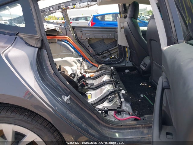 5YJ3E1EA8NF374452 Tesla MODEL 3
