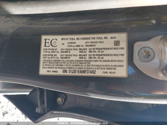 5YJ3E1EA8NF374452 Tesla MODEL 3