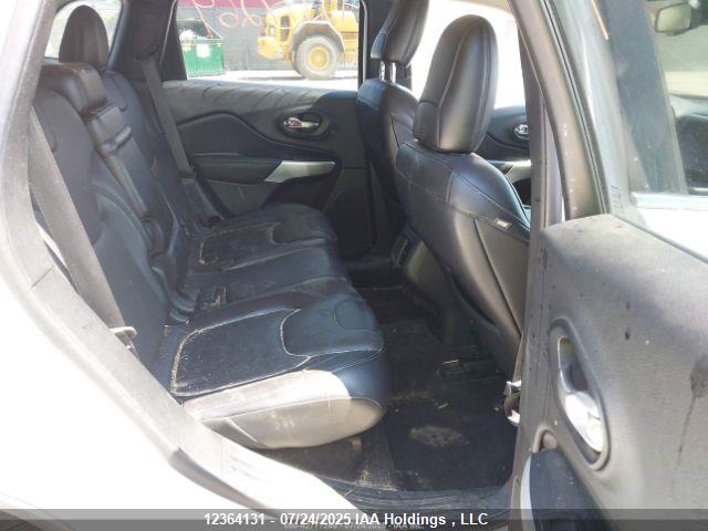 1C4PJLJX9JD620056 Jeep Cherokee