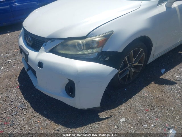 Продажа на аукционе авто 2012 Lexus Ct 200, vin: JTHKD5BH0C2083353, номер лота: 12364153