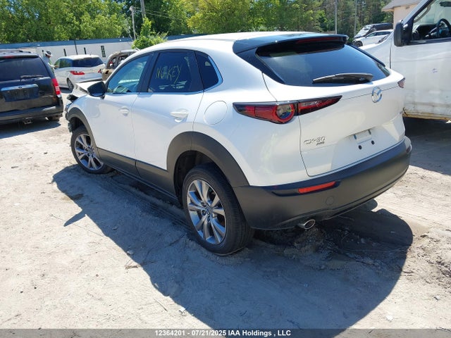 3MVDMBCL5NM410934 Mazda py
