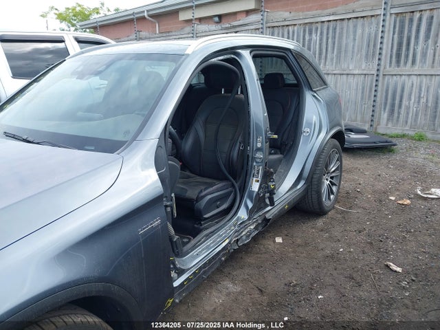 WDC0G6EB2HF244955 Mercedes-Benz m276