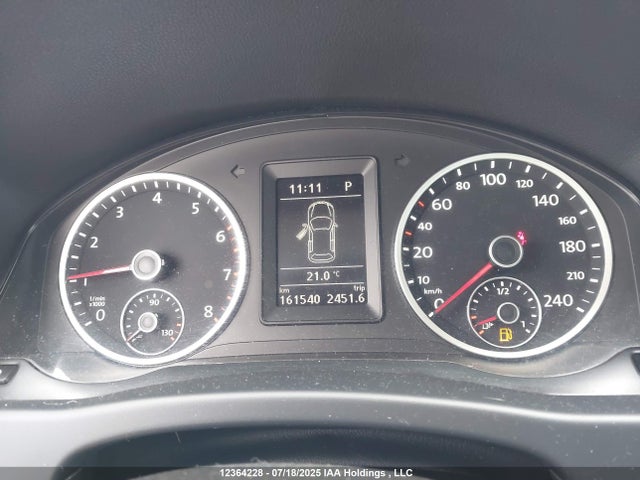 WVGJV3AX9EW593697 Volkswagen 2014