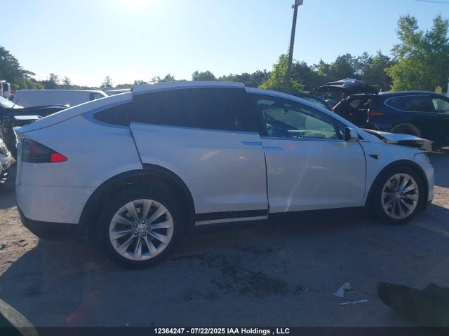5YJXCBE24HF046066 Tesla MODEL X