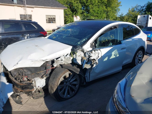 5YJXCBE24HF046066 Tesla MODEL X
