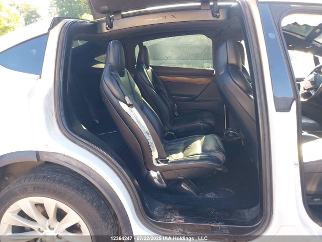 5YJXCBE24HF046066 Tesla MODEL X