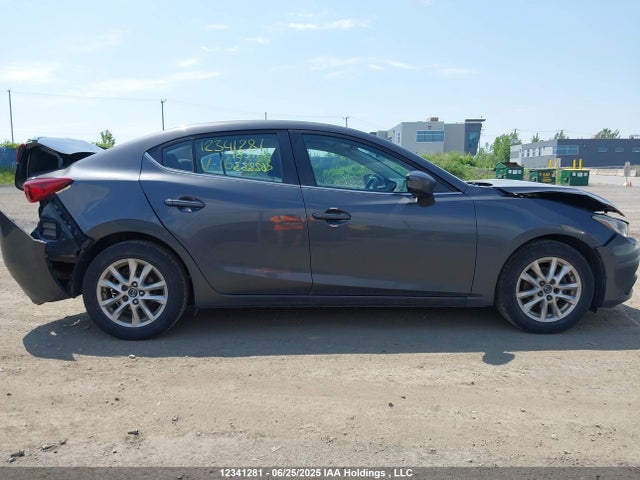 JM1BM1V77E1162833 Mazda pe