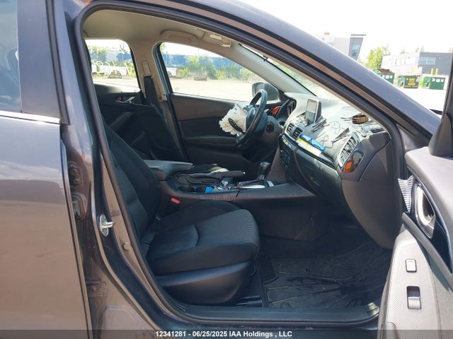 JM1BM1V77E1162833 Mazda pe